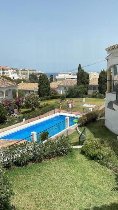 Lux 2 Kmr App Stella Blanca Met Zwembaden Airco En Zeezicht Apartment Fuengirola Ngoại thất bức ảnh