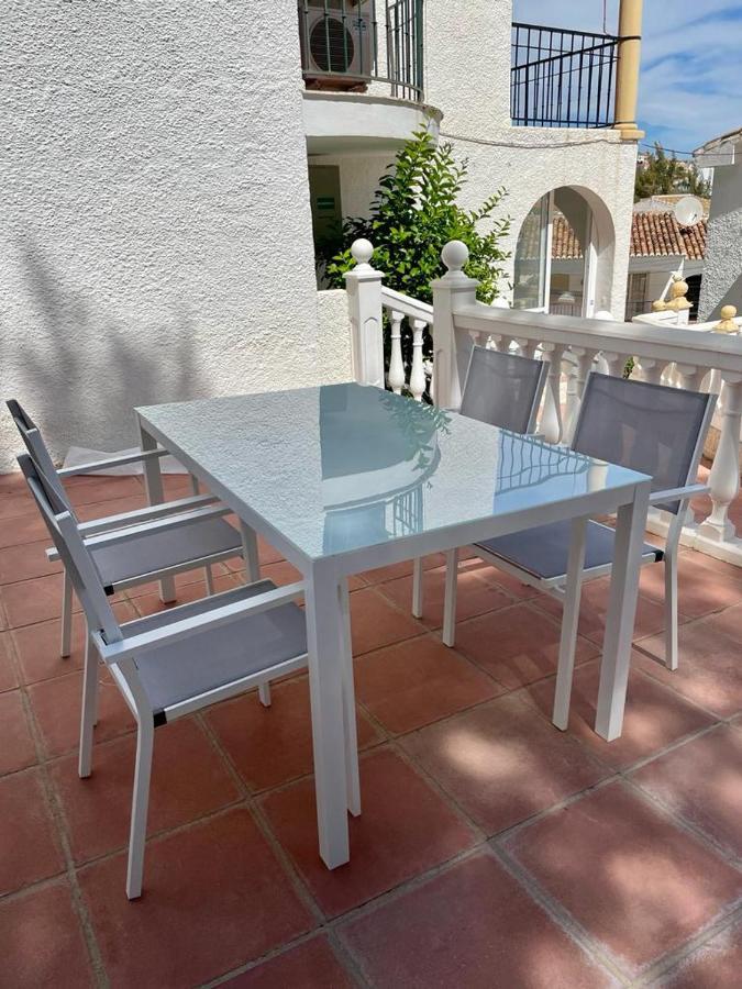 Lux 2 Kmr App Stella Blanca Met Zwembaden Airco En Zeezicht Apartment Fuengirola Ngoại thất bức ảnh